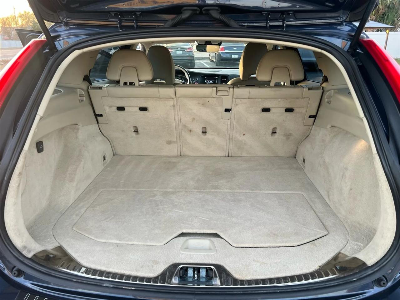 Volvo V60 T5 Drive-E Platinum FWD 2015