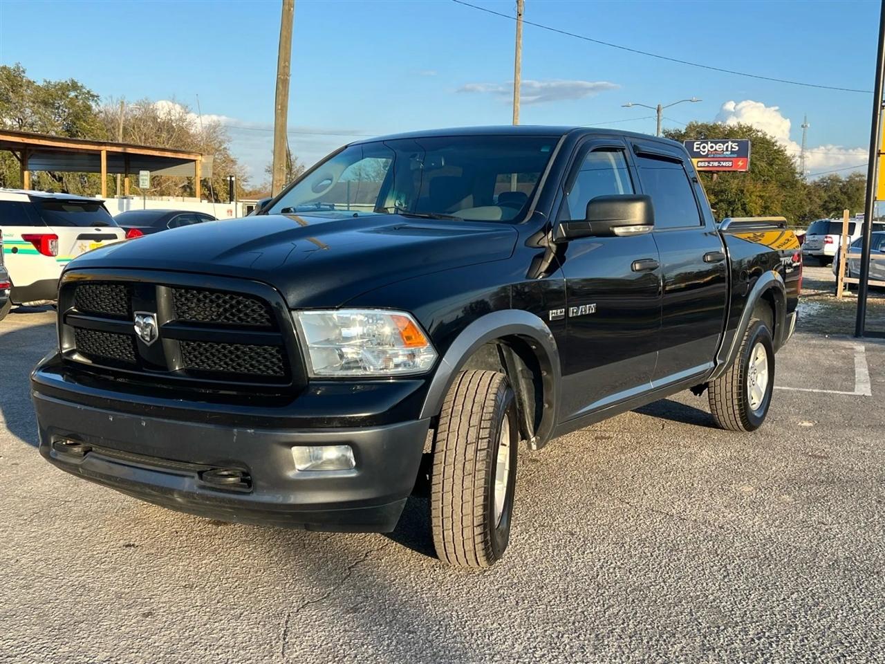 RAM 1500 SLT Crew Cab 4WD 2010