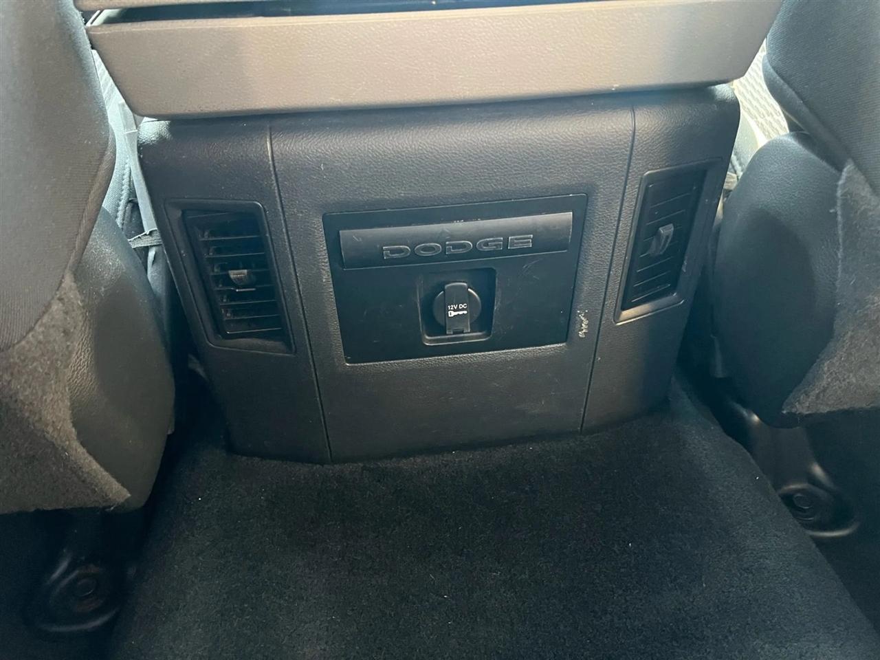 RAM 1500 SLT Crew Cab 4WD 2010