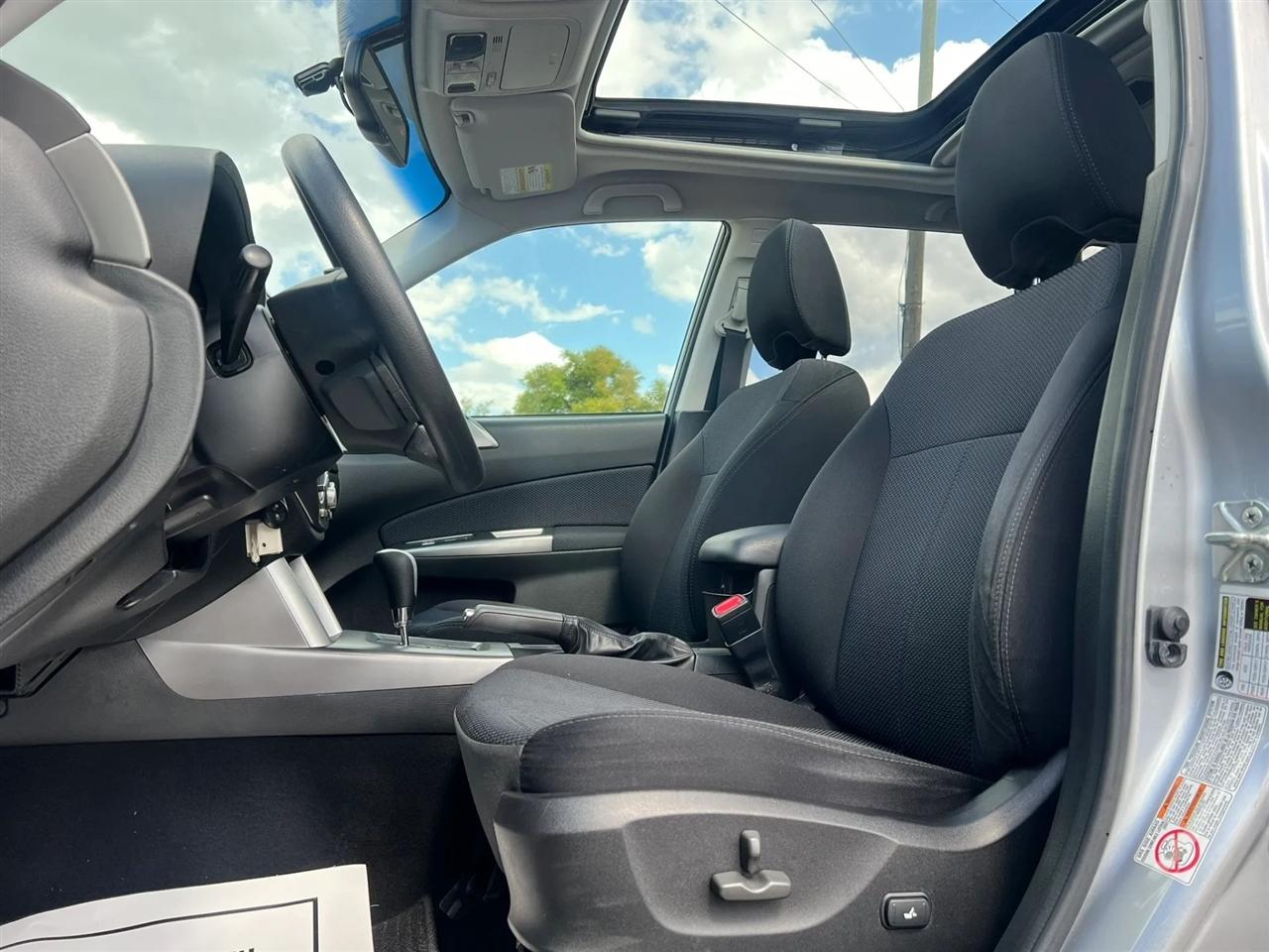 Subaru Forester 2.5X Premium 2012