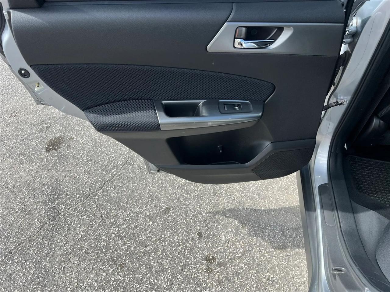 Subaru Forester 2.5X Premium 2012