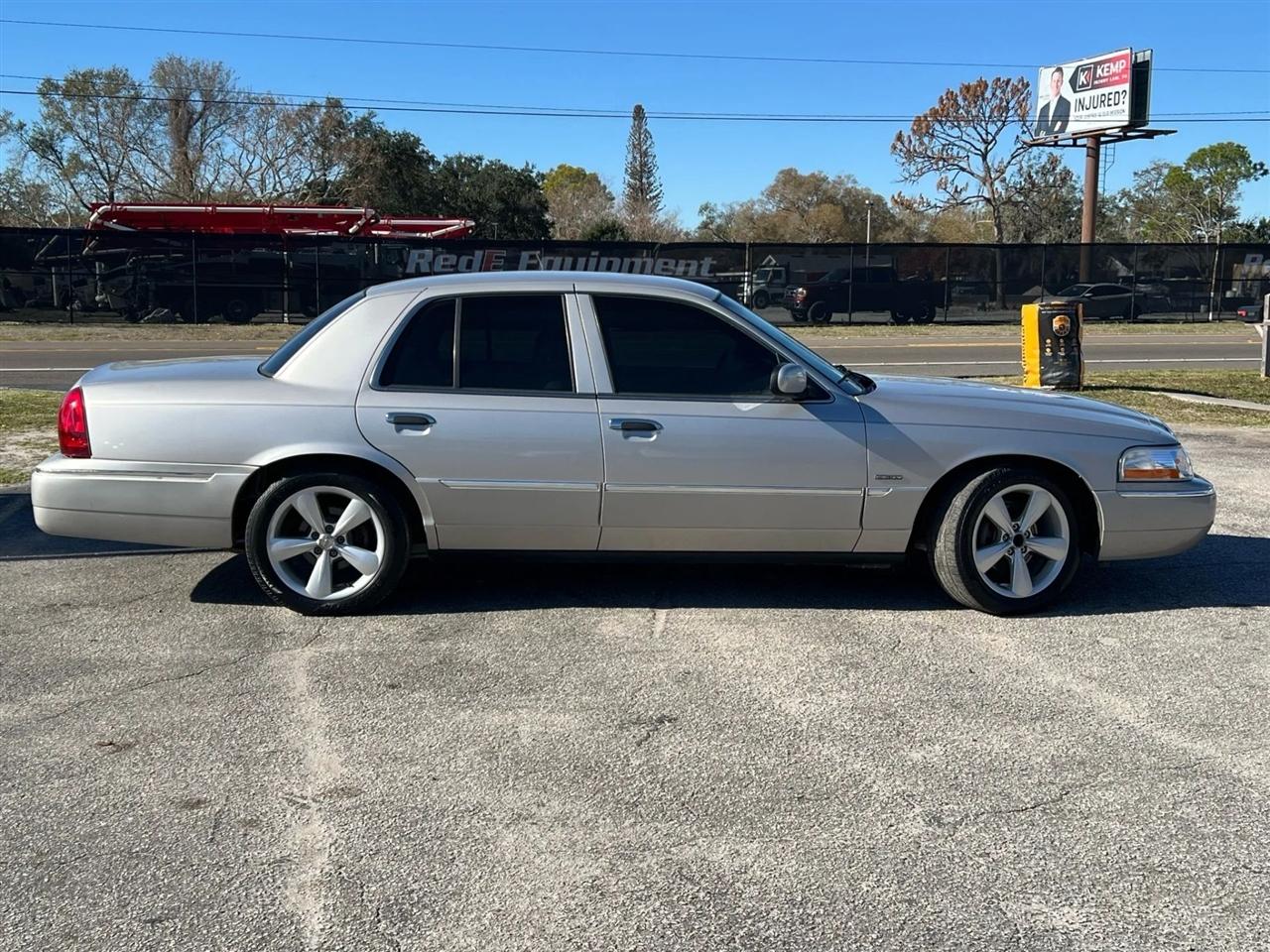 Mercury Grand Marquis LS Premium 2004