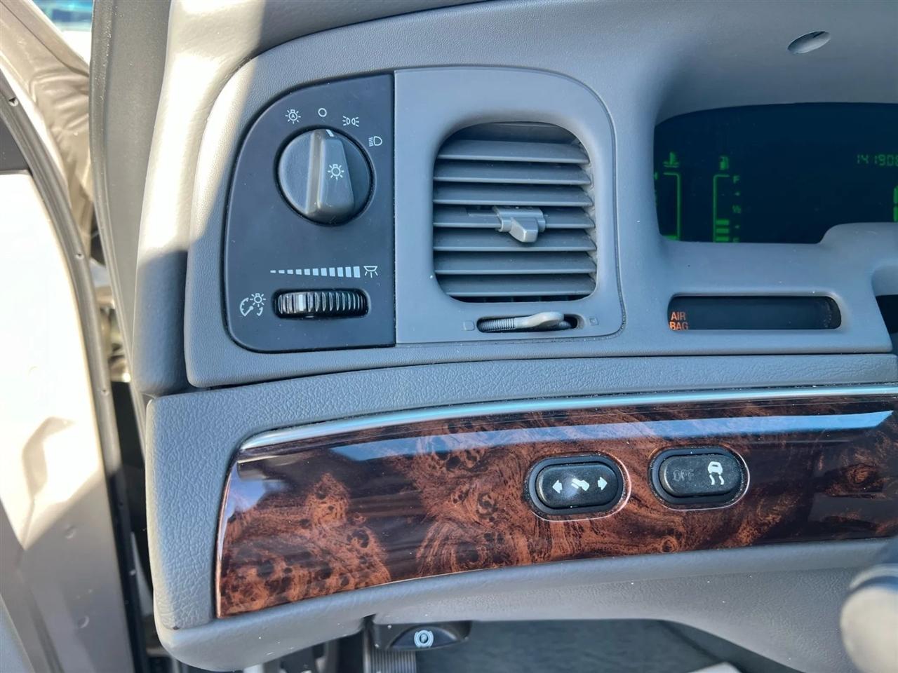 Mercury Grand Marquis LS Premium 2004