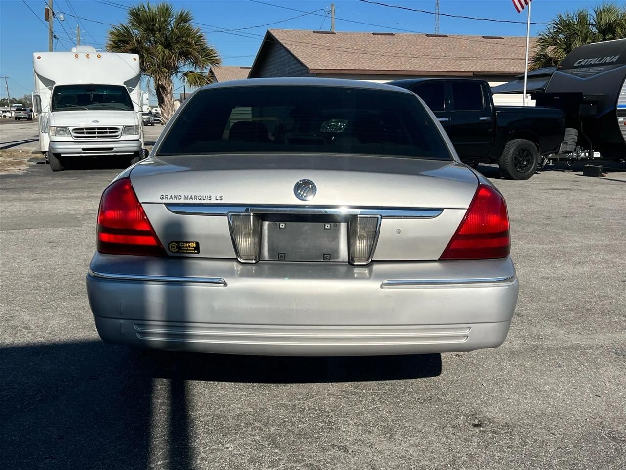 Mercury Grand Marquis LS Premium 2004