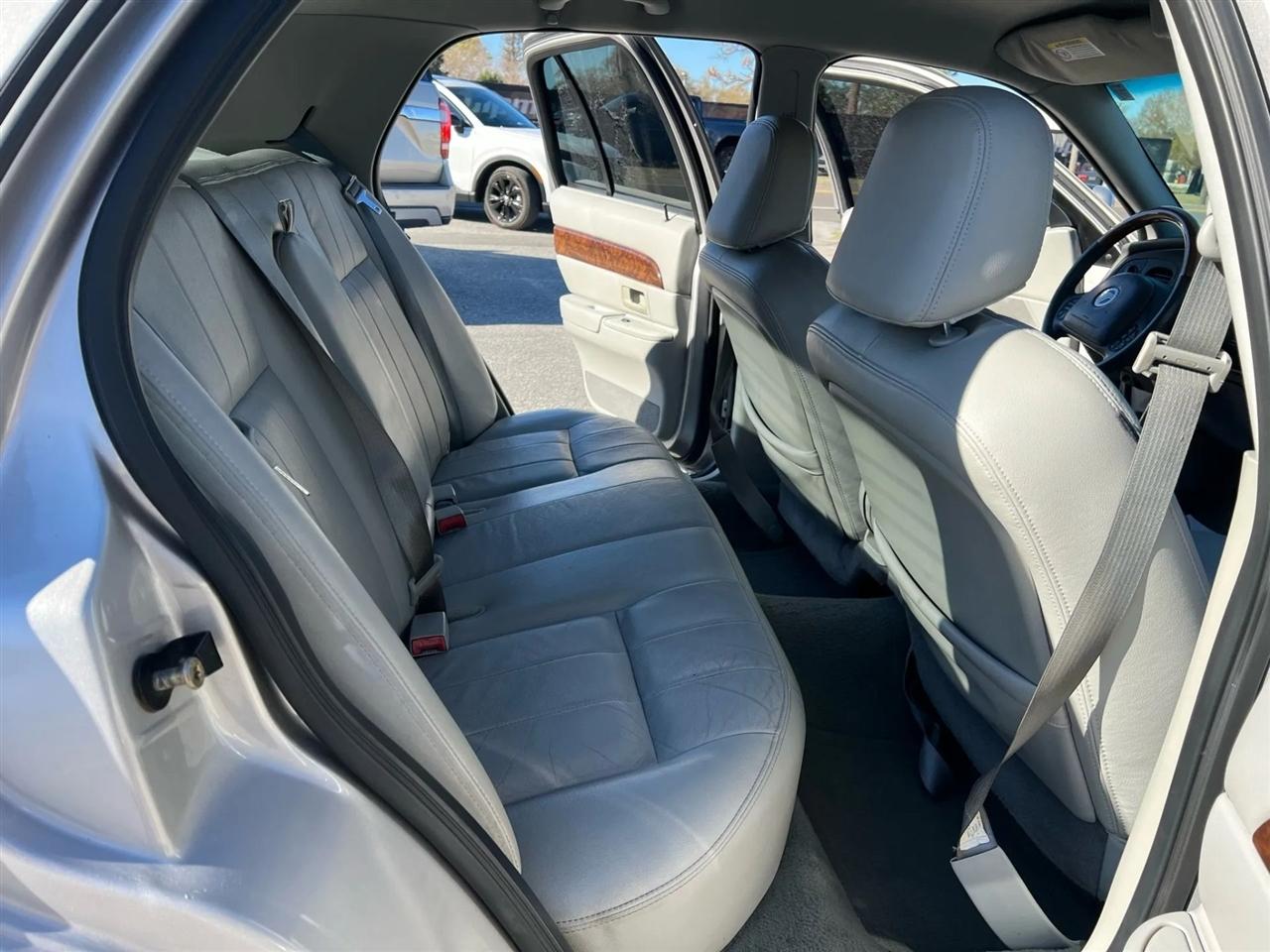 Mercury Grand Marquis LS Premium 2004