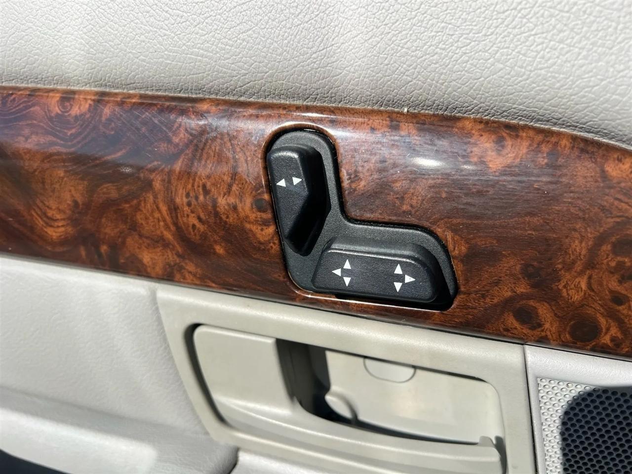 Mercury Grand Marquis LS Premium 2004