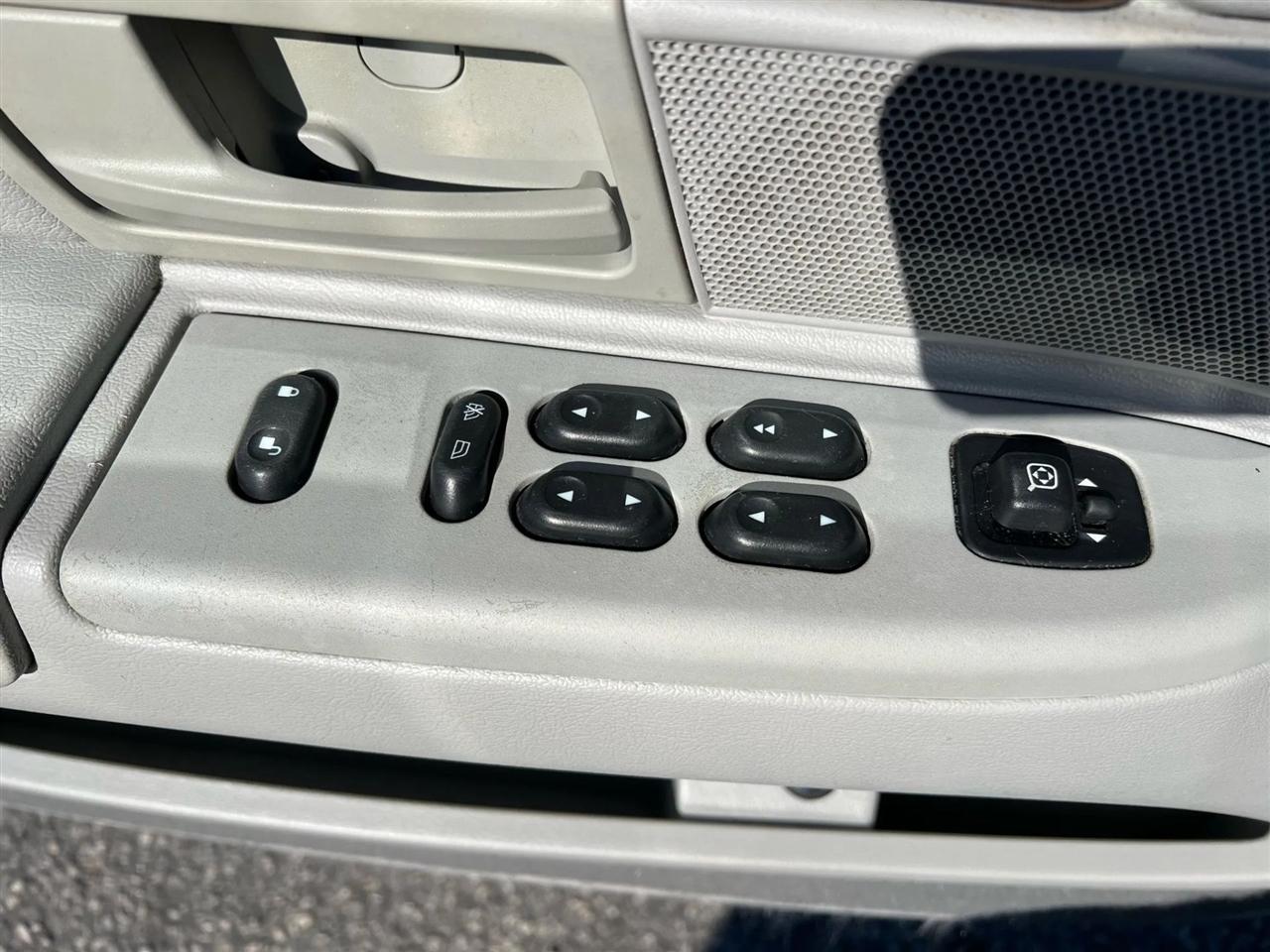 Mercury Grand Marquis LS Premium 2004