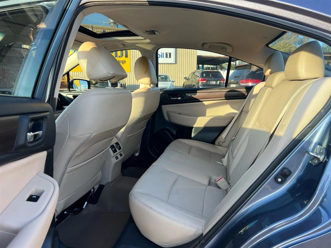 Subaru Legacy 3.6R Limited 2016