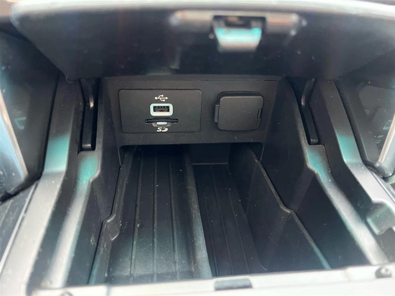 Ford Explorer Limited FWD 2016