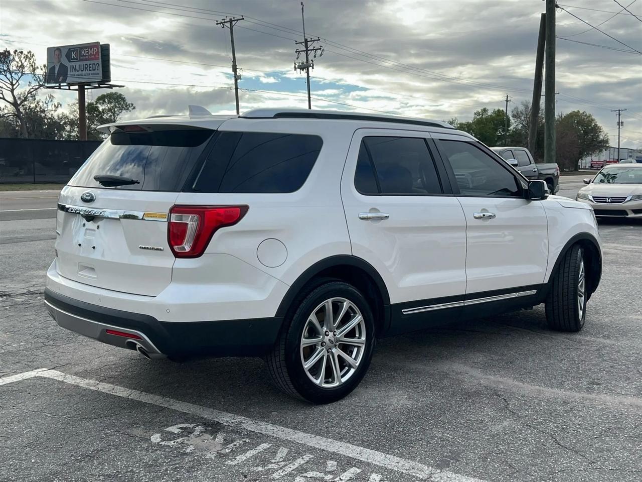 Ford Explorer Limited FWD 2016