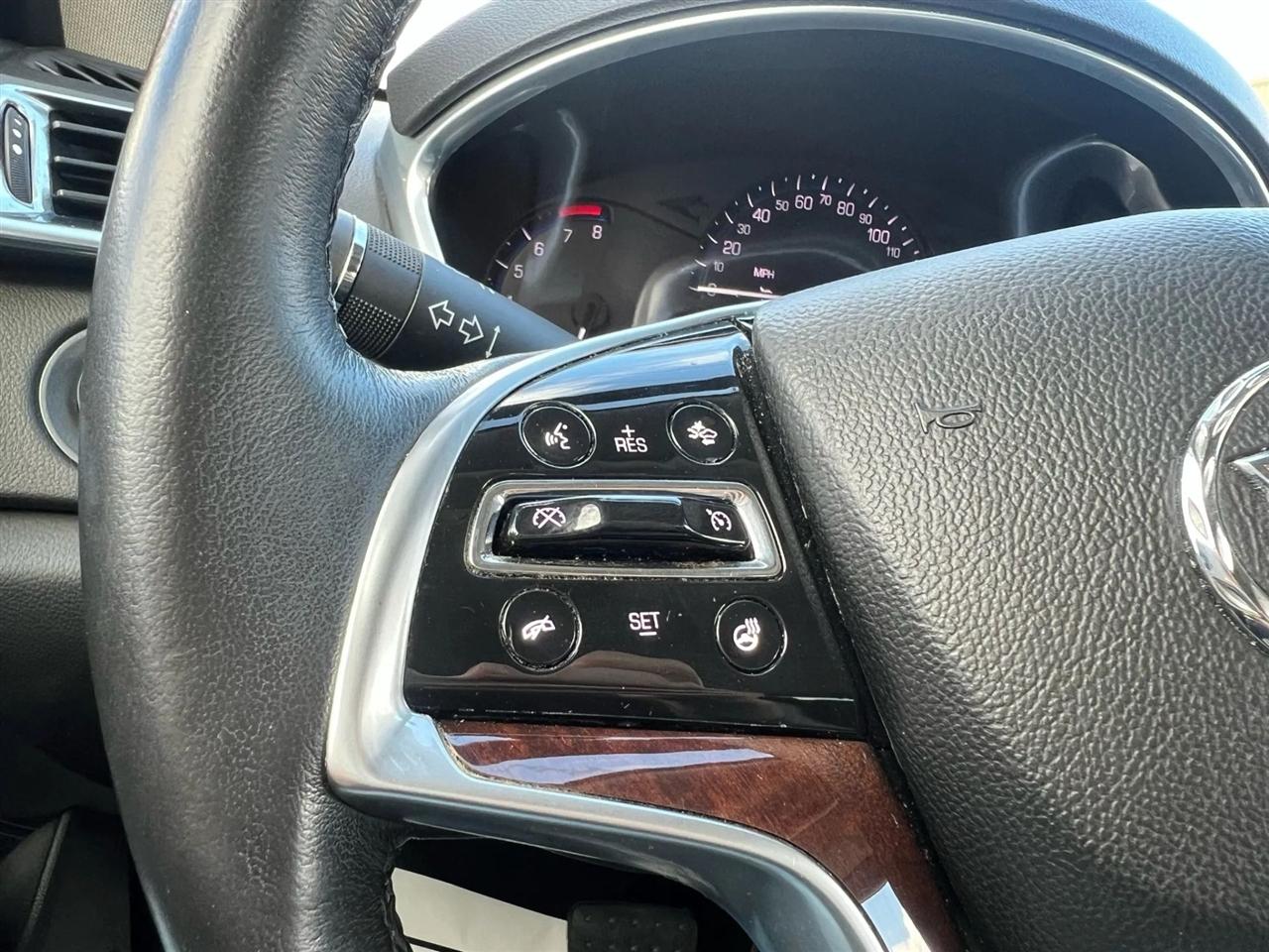 Cadillac SRX Luxury Collection 2013