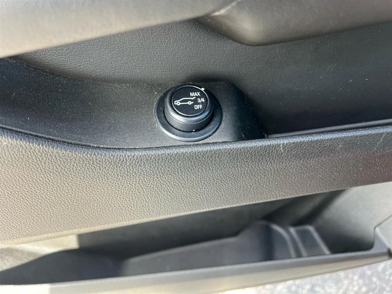 Cadillac SRX Luxury Collection 2013