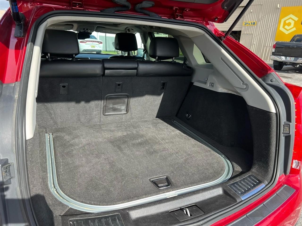 Cadillac SRX Luxury Collection 2013