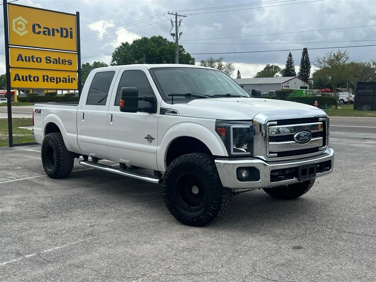 Ford F-250 SD Lariat Crew Cab 4WD 2013