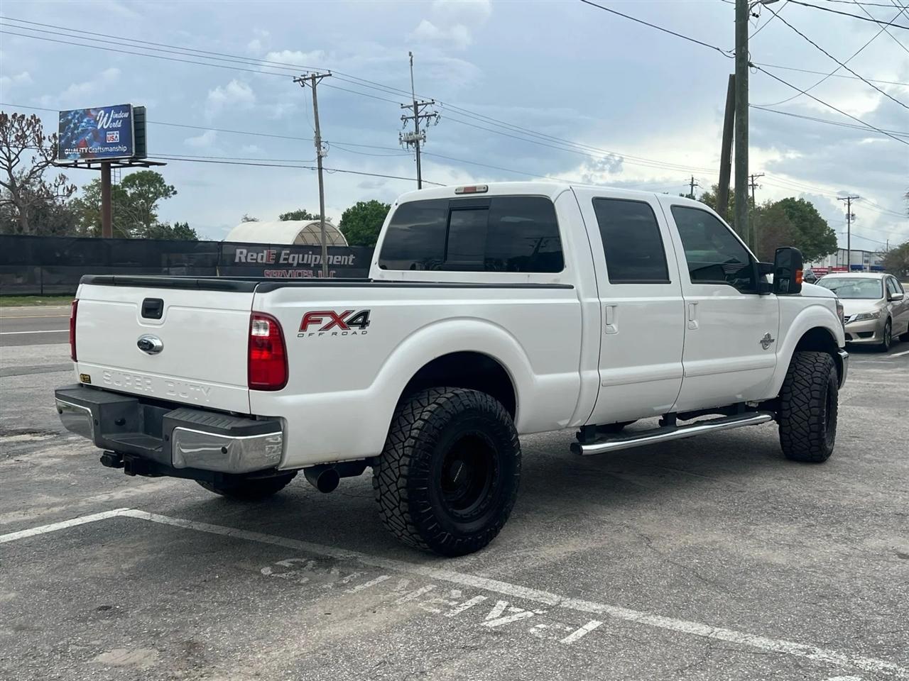 Ford F-250 SD Lariat Crew Cab 4WD 2013