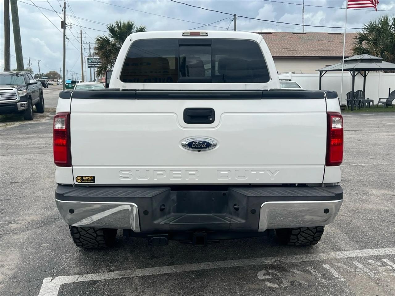 Ford F-250 SD Lariat Crew Cab 4WD 2013