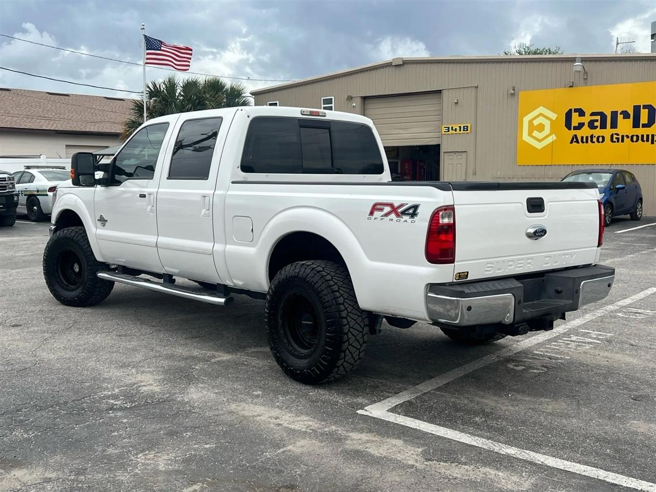 Ford F-250 SD Lariat Crew Cab 4WD 2013