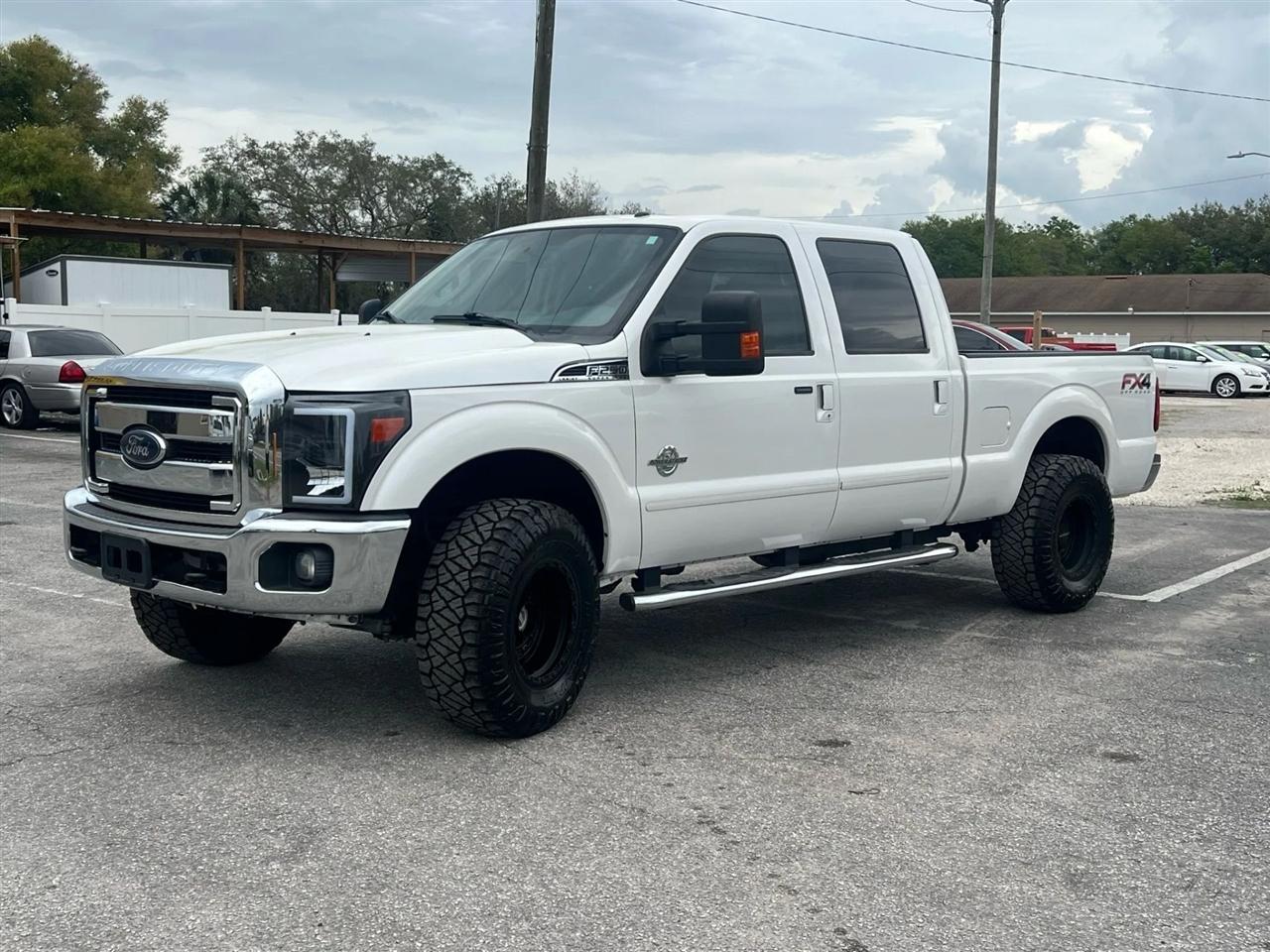 Ford F-250 SD Lariat Crew Cab 4WD 2013