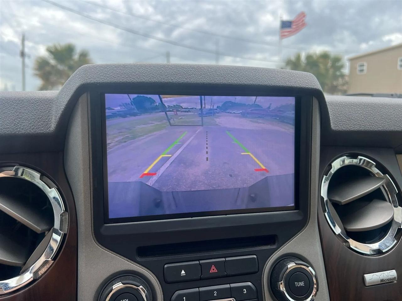 Ford F-250 SD Lariat Crew Cab 4WD 2013