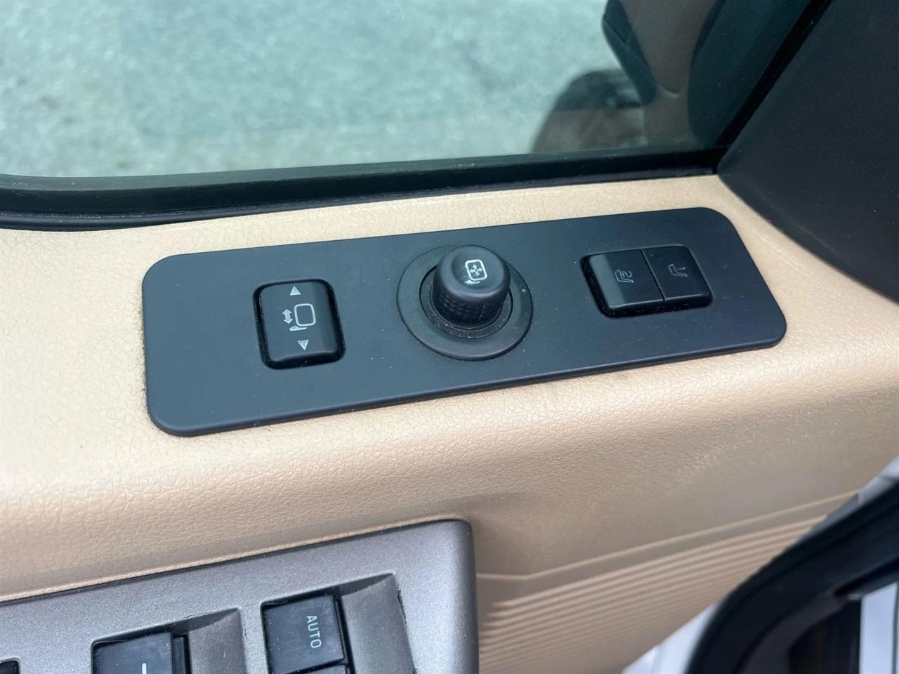 Ford F-250 SD Lariat Crew Cab 4WD 2013