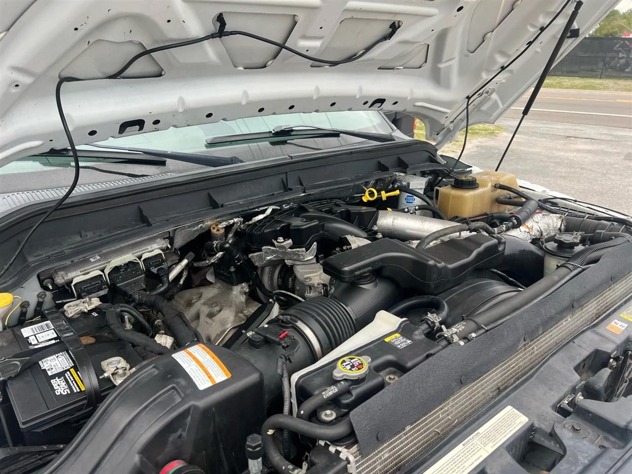 Ford F-250 SD Lariat Crew Cab 4WD 2013