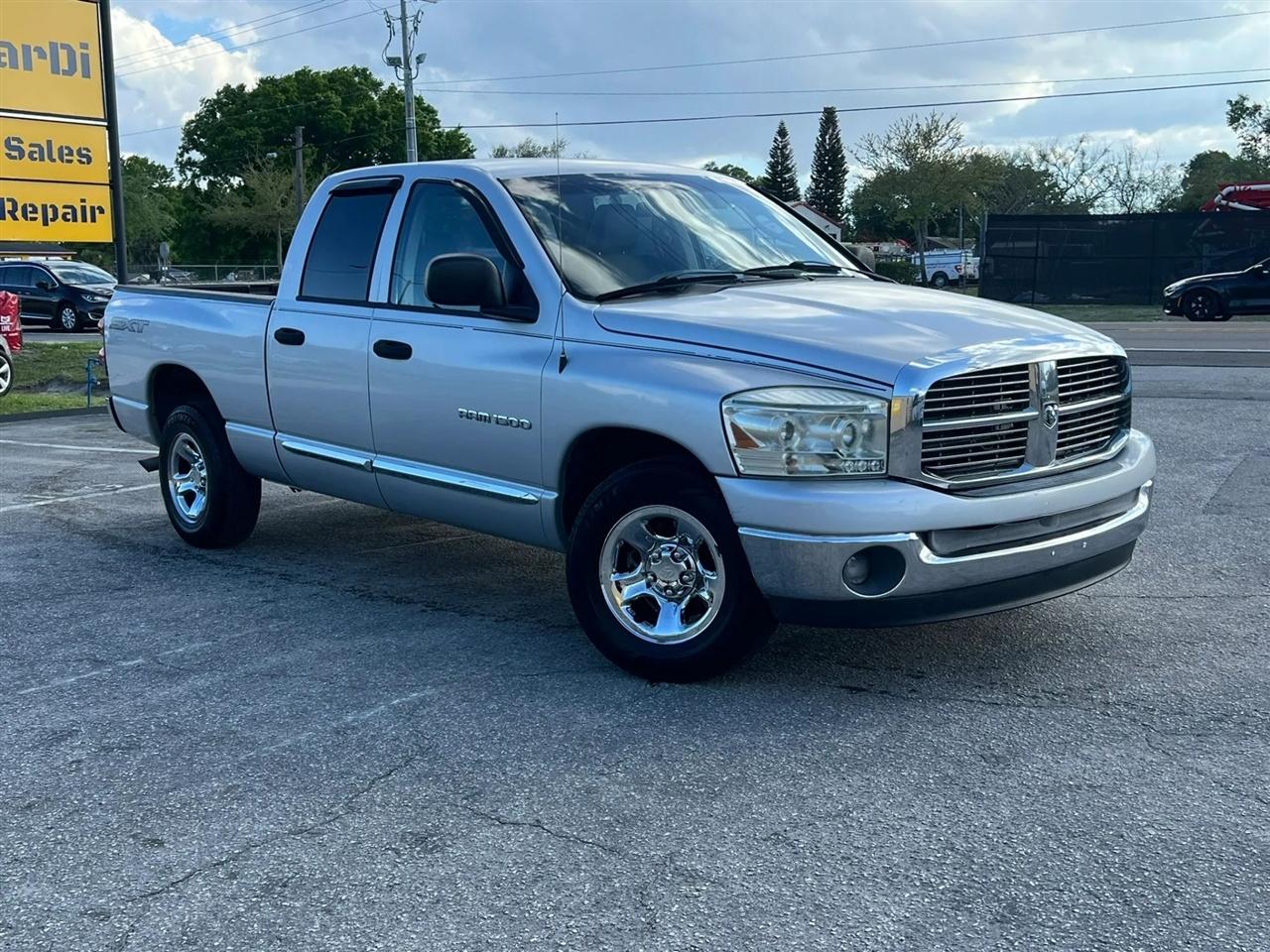 2007 Dodge Ram 1500 ST Quad Cab 2WD