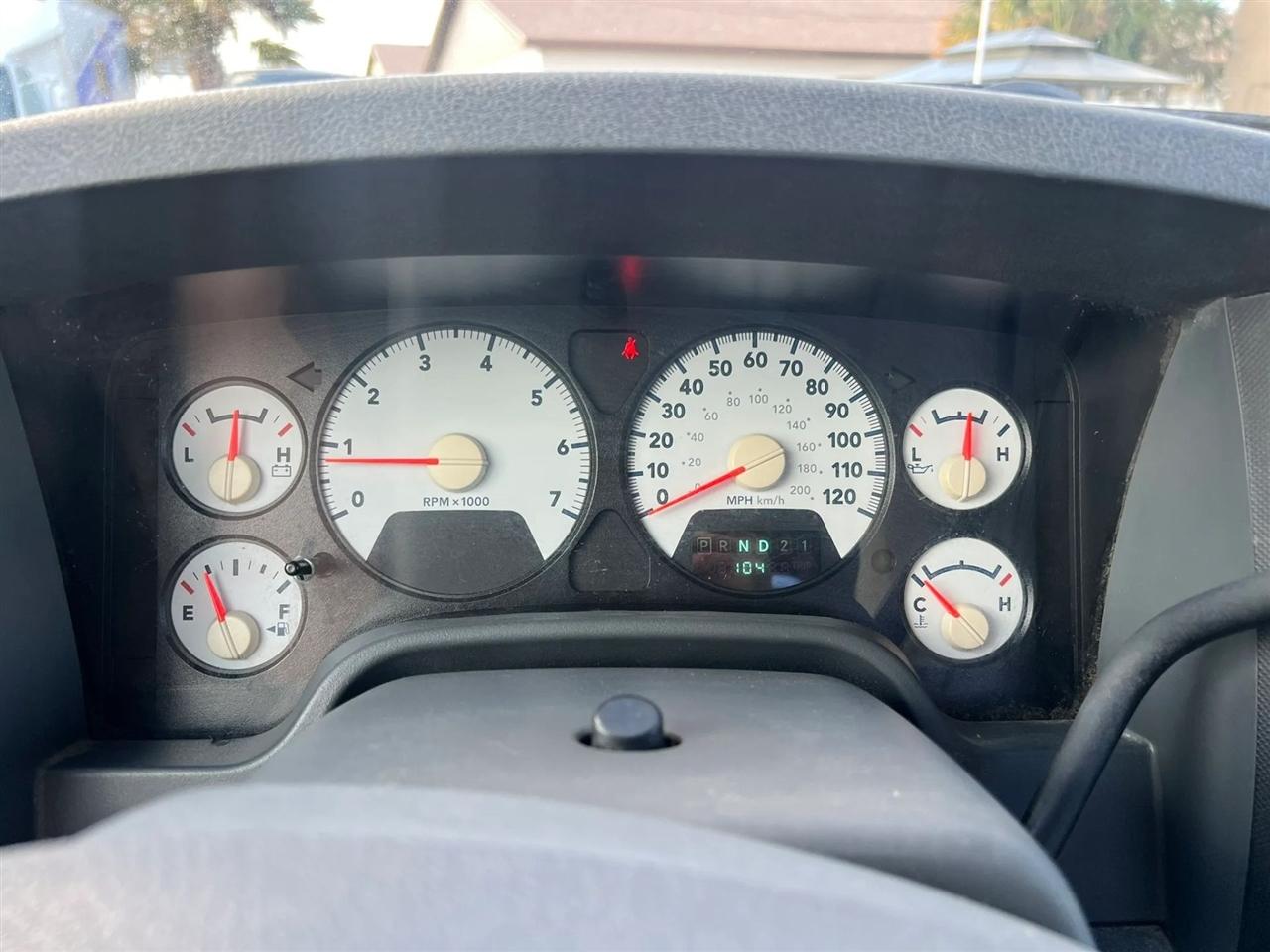 Dodge Ram 1500 ST Quad Cab 2WD 2007