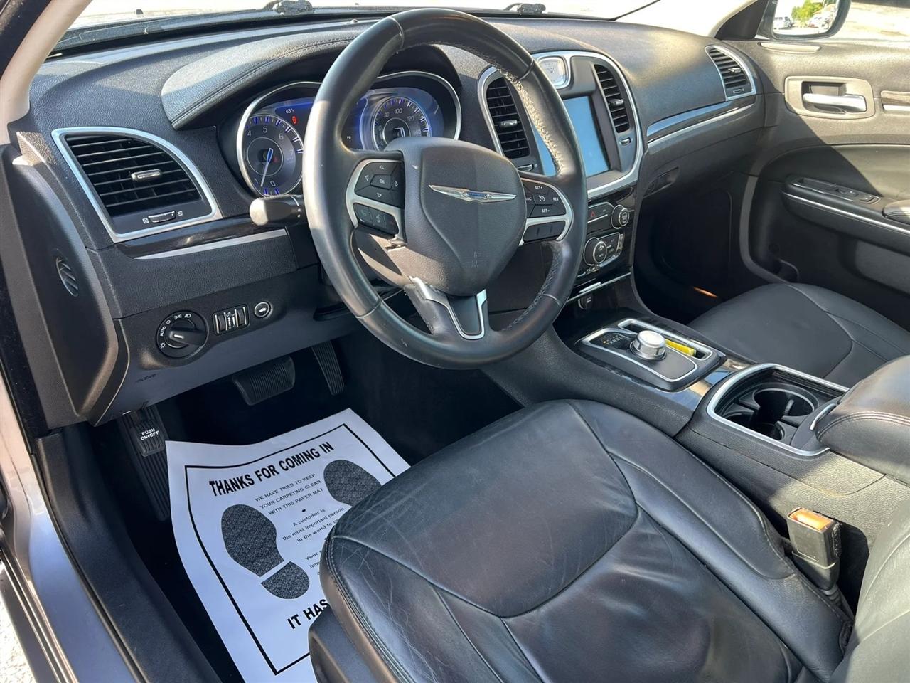 Chrysler 300 Limited RWD 2015