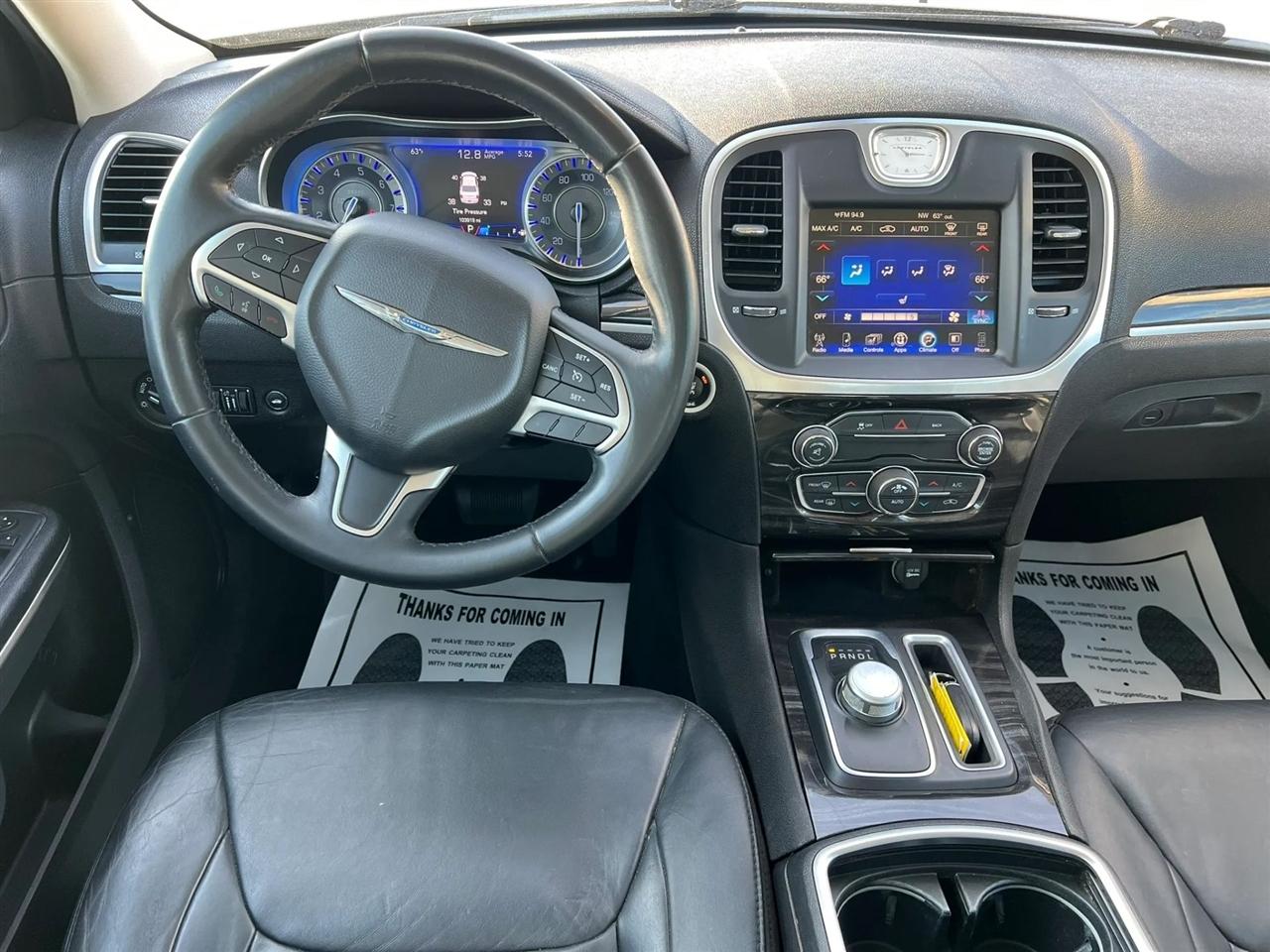 Chrysler 300 Limited RWD 2015