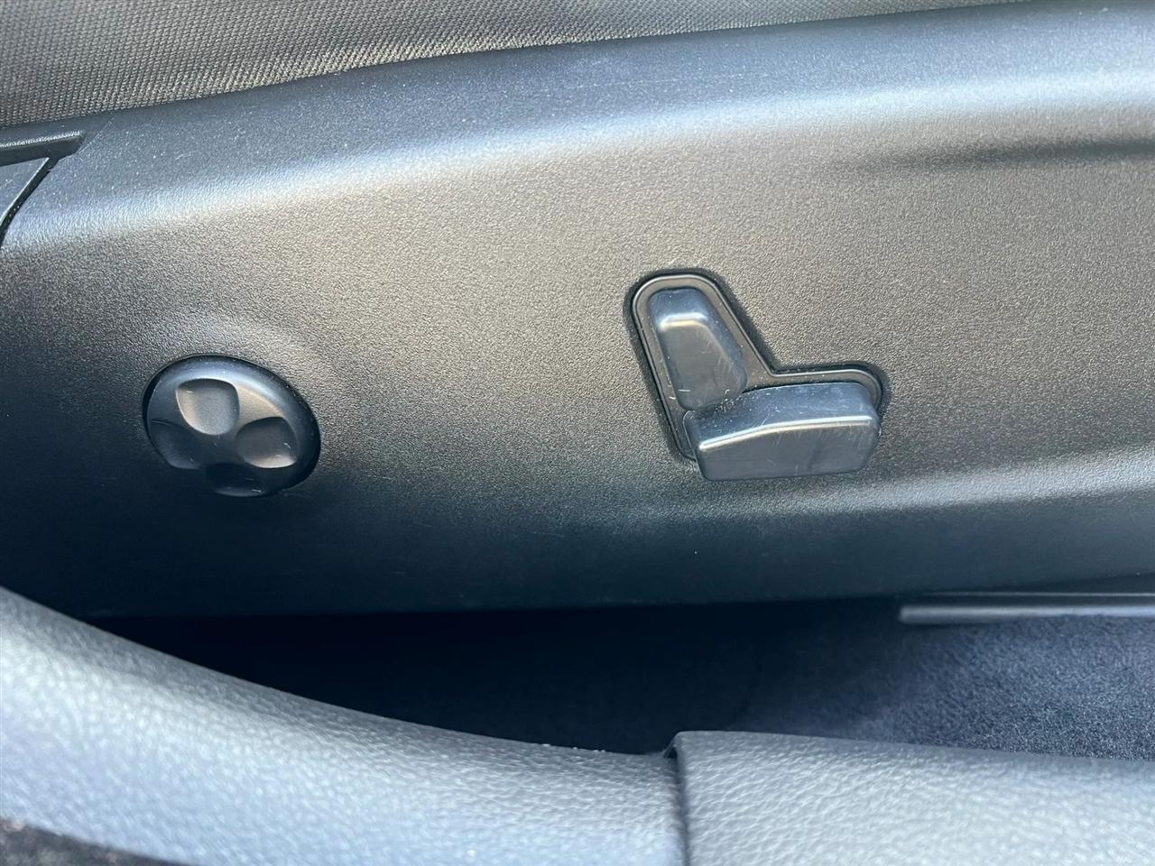 Chrysler 300 Limited RWD 2015