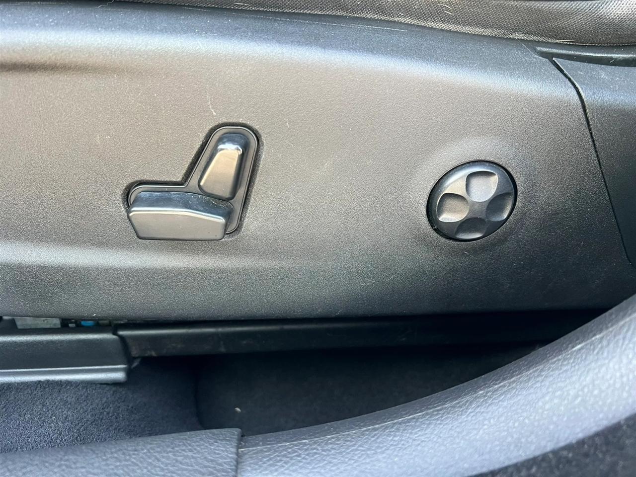 Chrysler 300 Limited RWD 2015