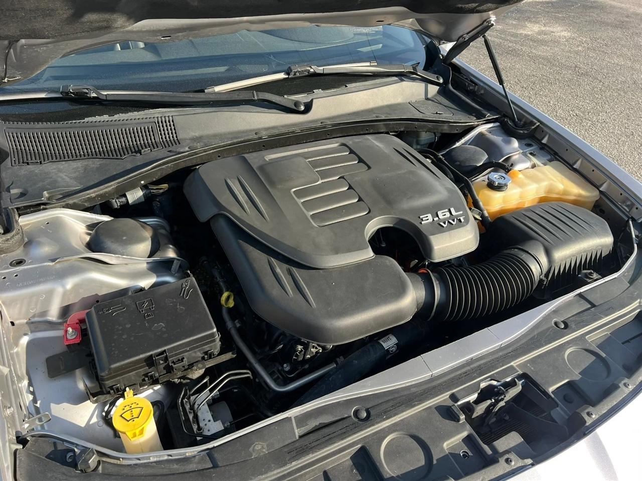 Chrysler 300 Limited RWD 2015