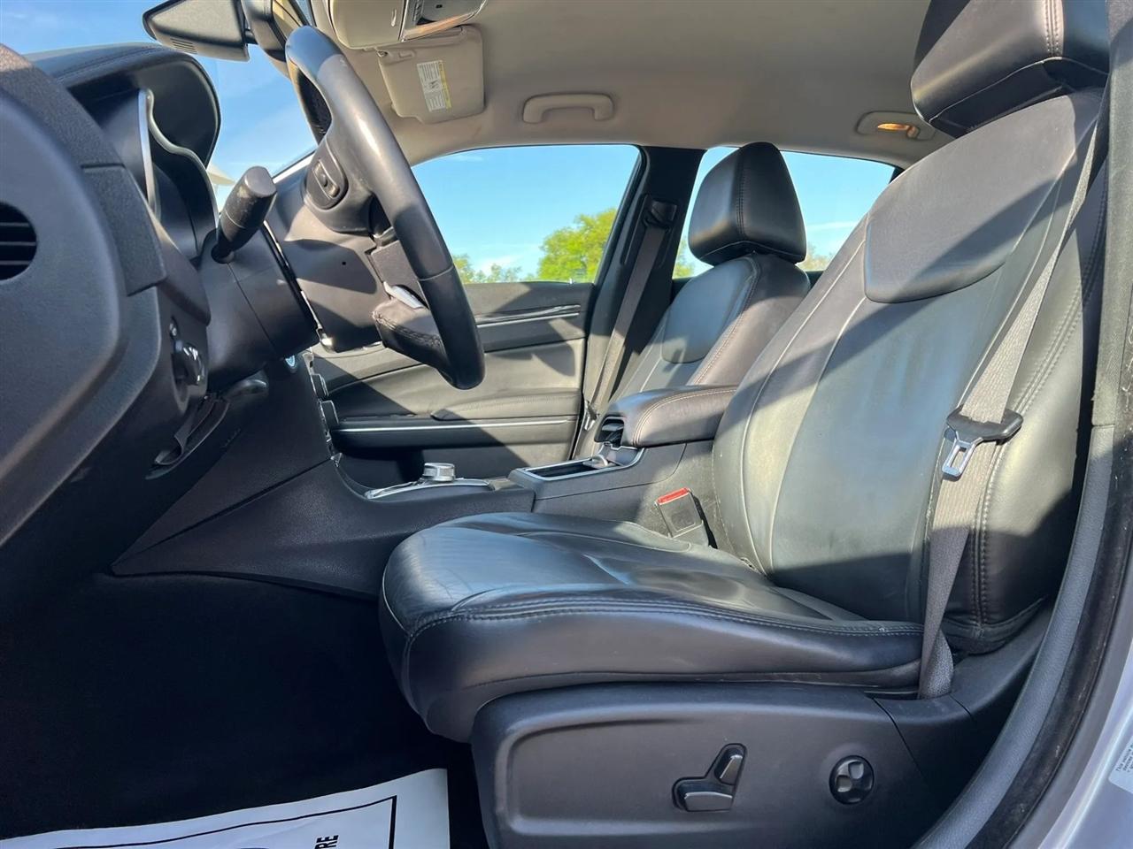 Chrysler 300 Limited RWD 2015