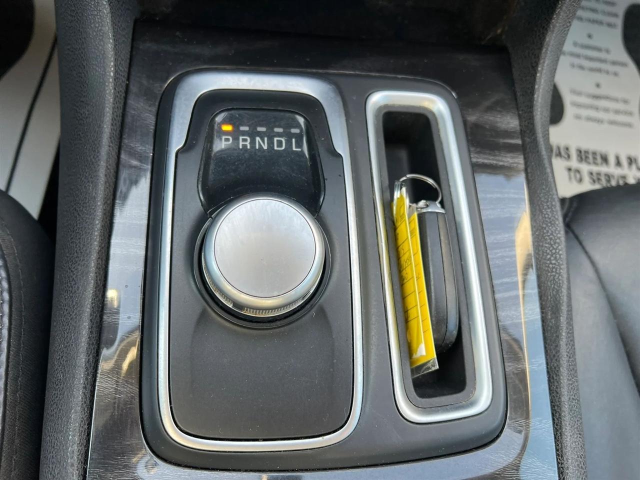 Chrysler 300 Limited RWD 2015