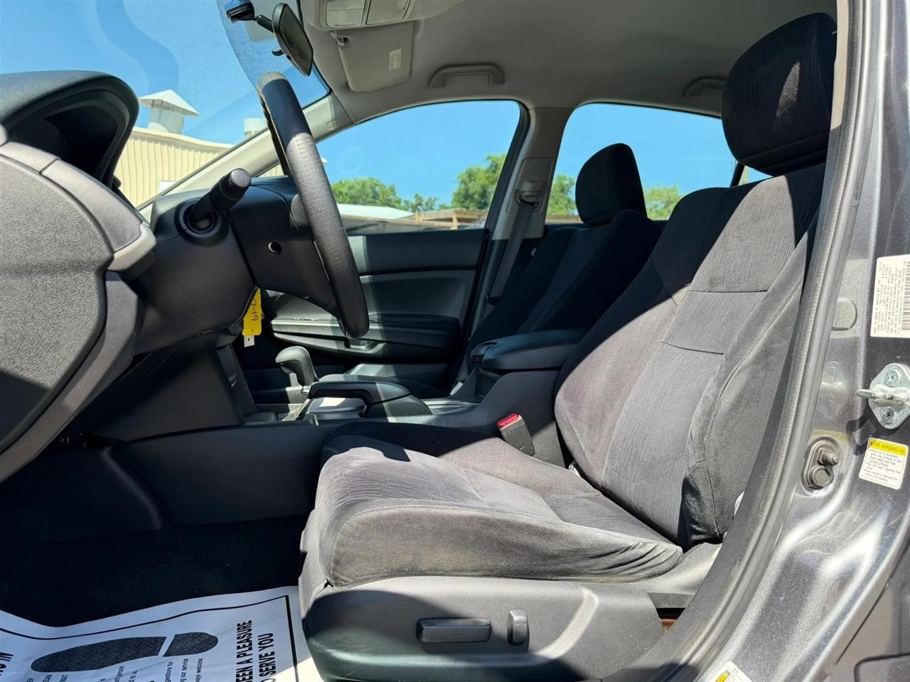 Honda Accord LX-P Sedan AT 2011
