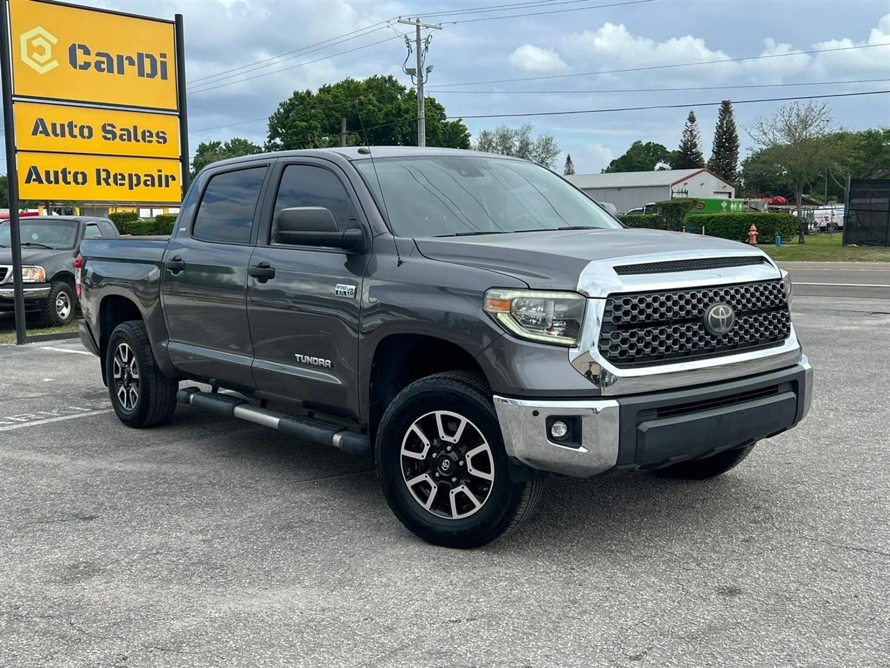 2018 Toyota Tundra SR5 5.7L V8 CrewMax 4WD