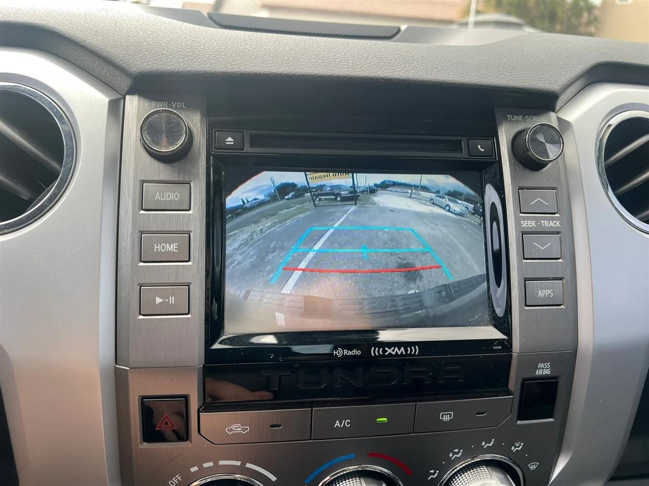 Toyota Tundra SR5 5.7L V8 CrewMax 4WD 2018