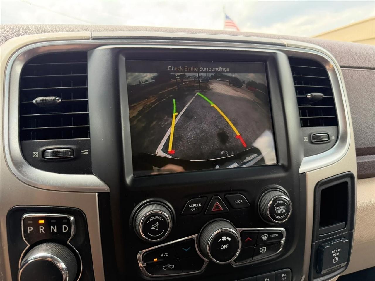 RAM 1500 SLT Crew Cab SWB 4WD 2015