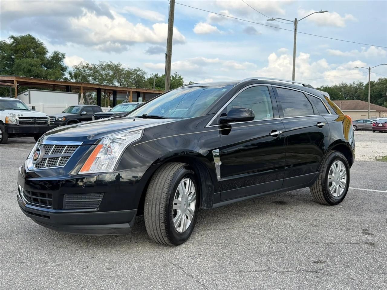 Cadillac SRX Luxury Collection 2011