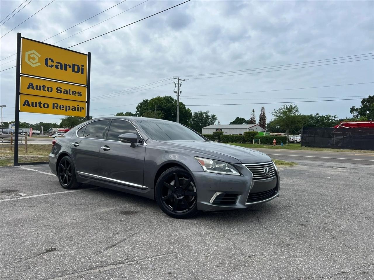 2013 Lexus LS 460 Luxury Sedan