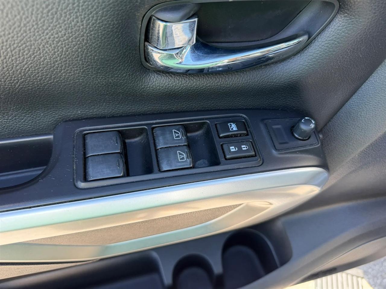 Nissan Titan PRO-4X Crew Cab 4WD 2018
