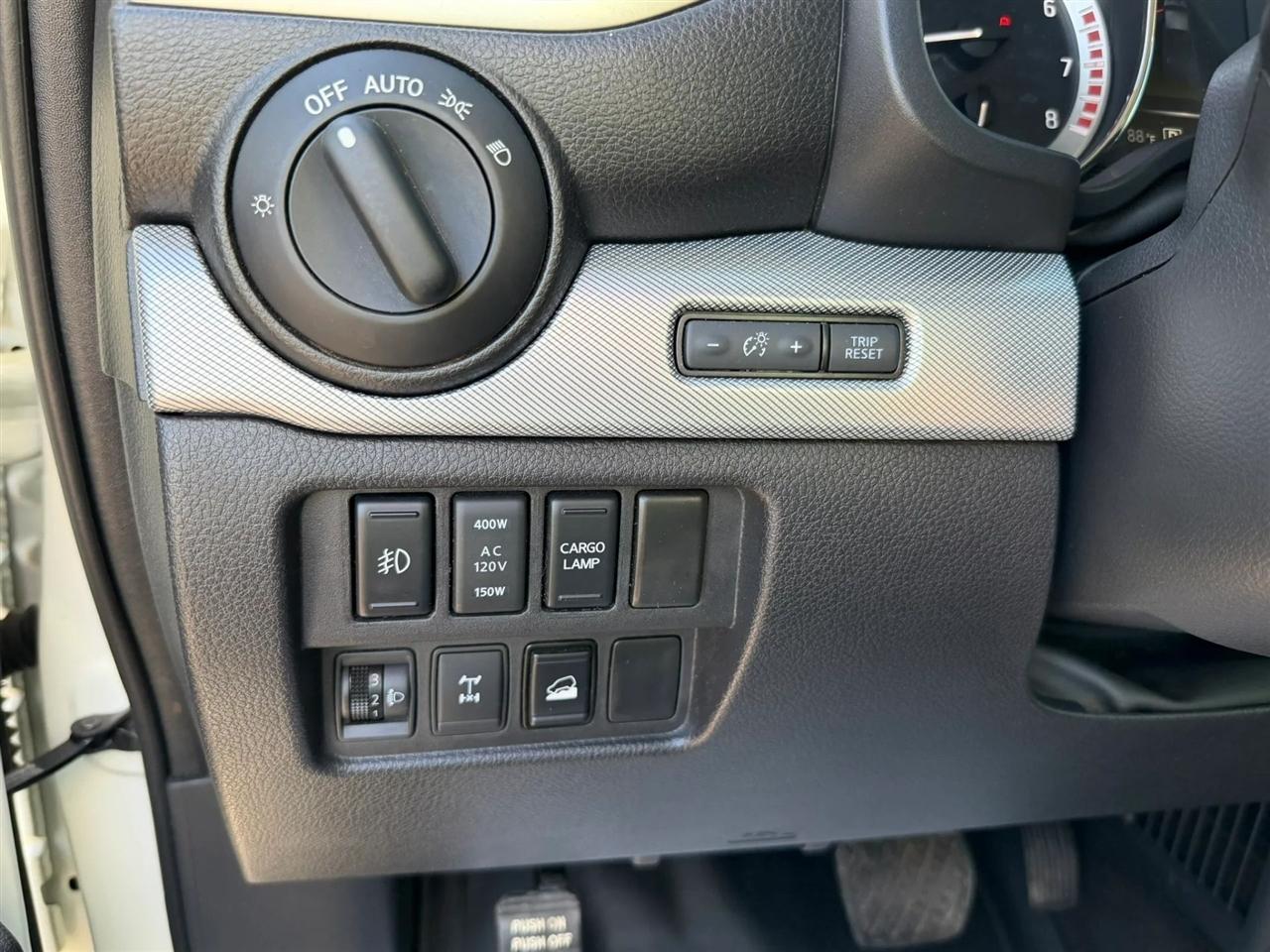 Nissan Titan PRO-4X Crew Cab 4WD 2018