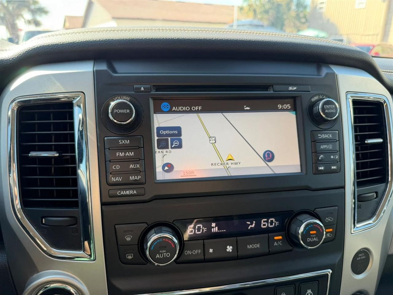 Nissan Titan PRO-4X Crew Cab 4WD 2018