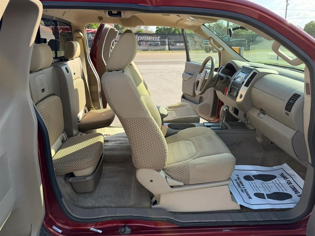 Nissan Frontier SV V6 King Cab 2WD 2015