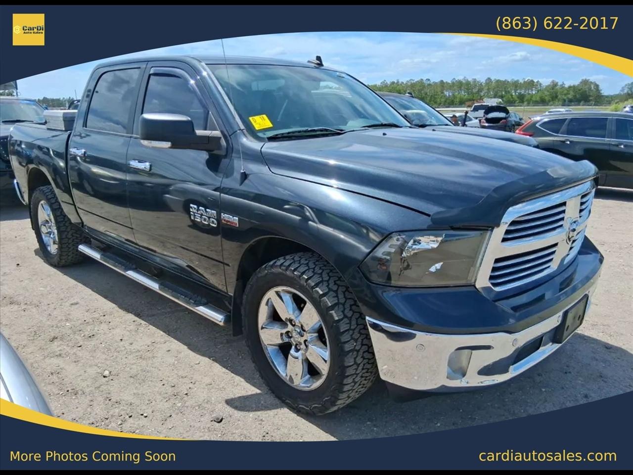 RAM 1500 SLT Crew Cab SWB 4WD 2017