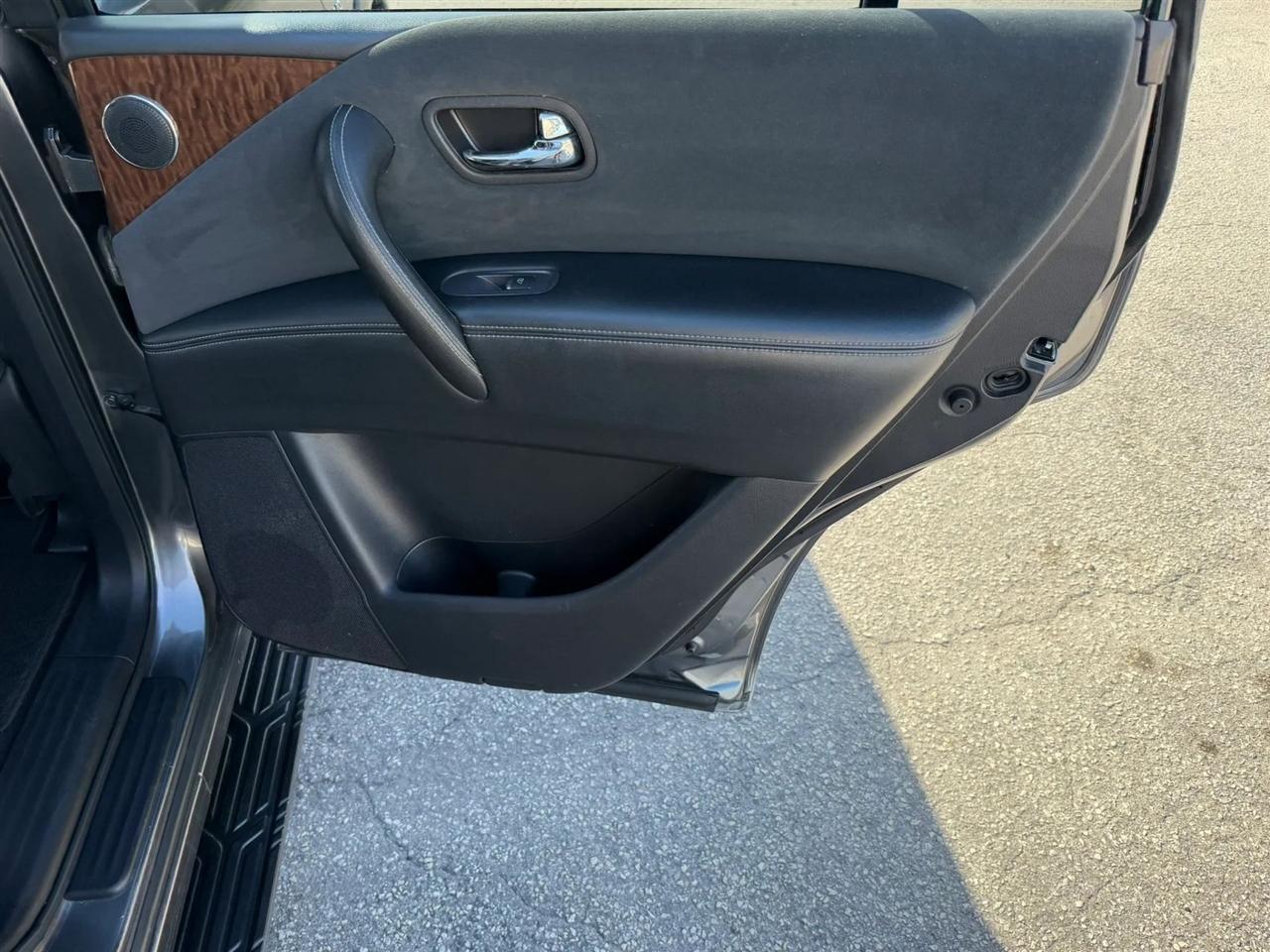 Nissan Armada SV 2WD 2017