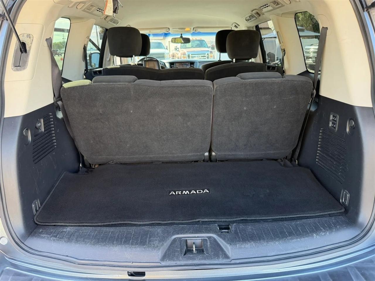 Nissan Armada SV 2WD 2017