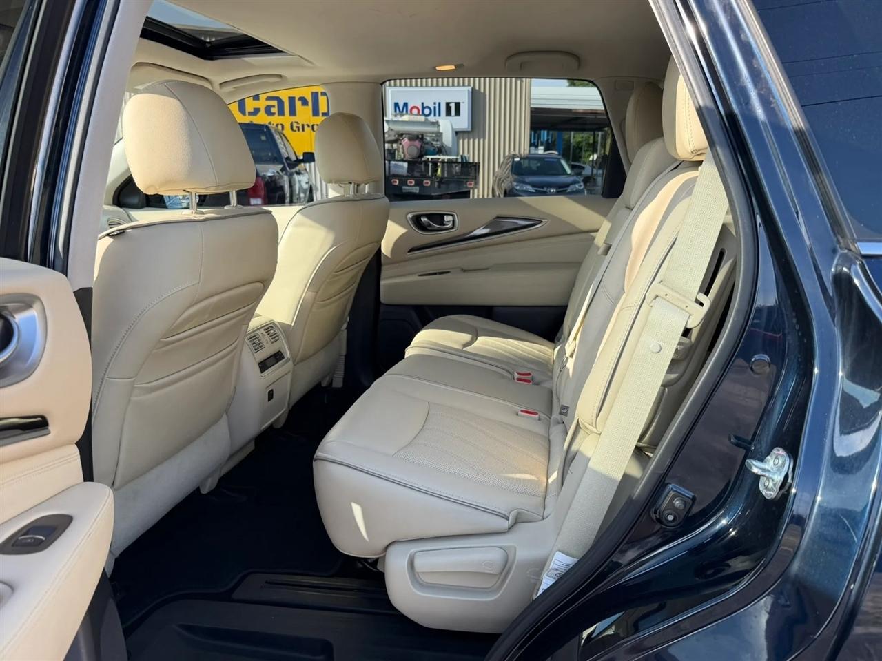 Infiniti QX60 Base FWD 2017