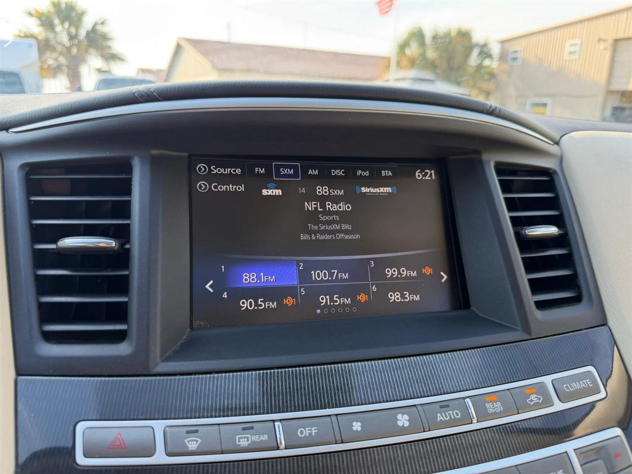 Infiniti QX60 Base FWD 2017
