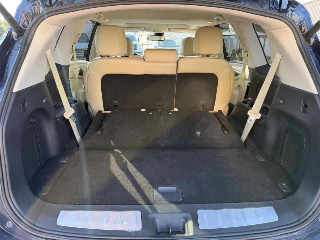 Infiniti QX60 Base FWD 2017